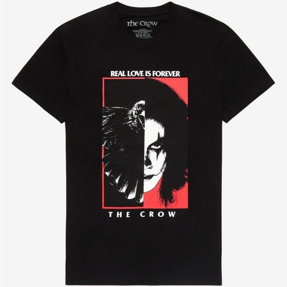 Hot Topic Tops - 🐦‍⬛NWT The Crow Movie T-shirt Size Small Hot Topic 🐦‍⬛
